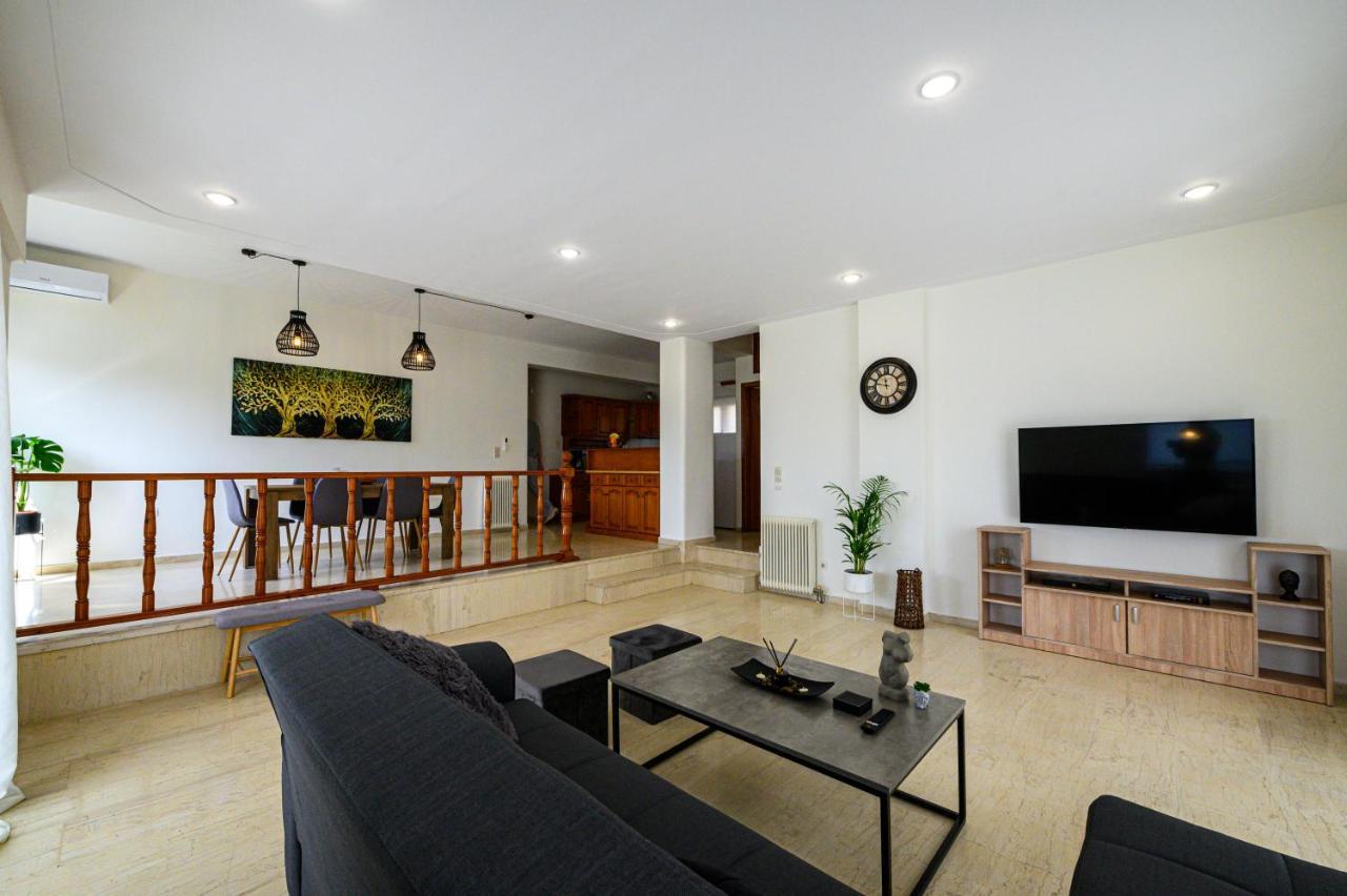 Oliva Apartment Kalamata Esterno foto