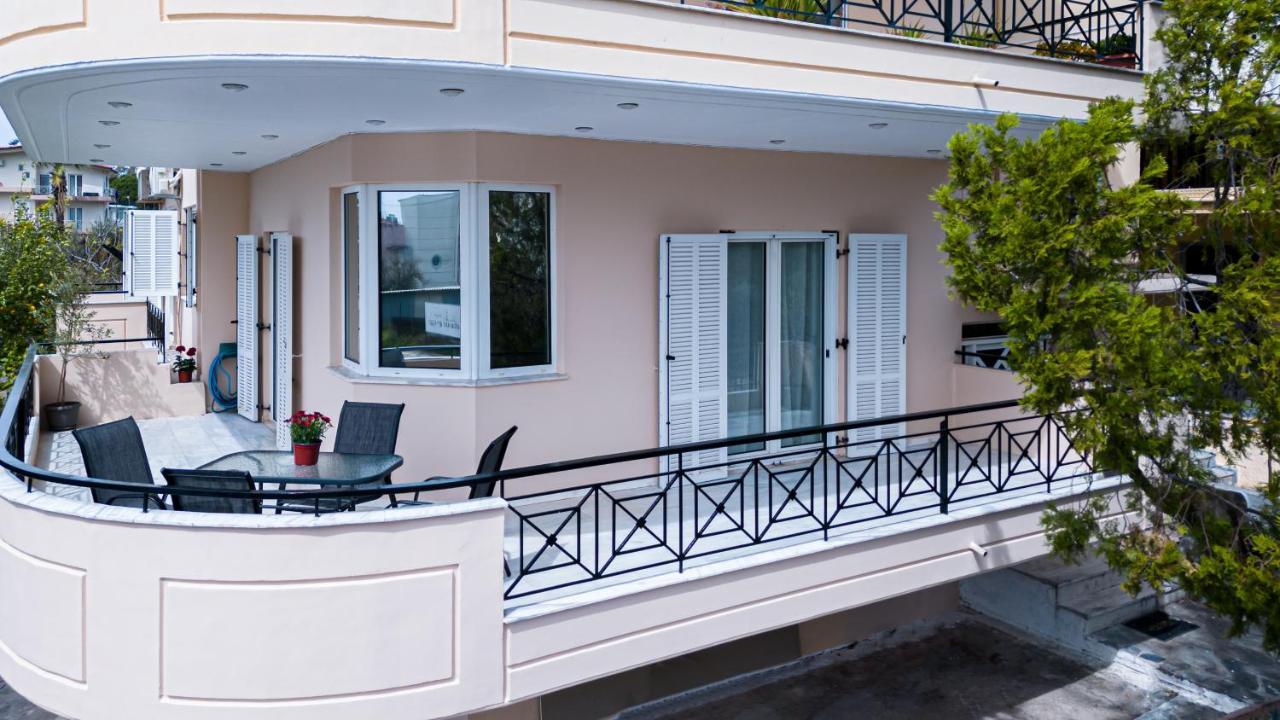 Oliva Apartment Kalamata Esterno foto
